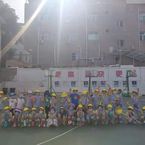 朵朵一班参观小学活动