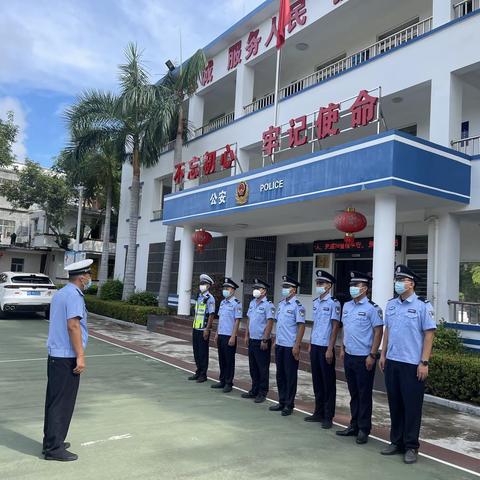 马岭中队组织天涯海岸派出所开展交通指挥手势培训