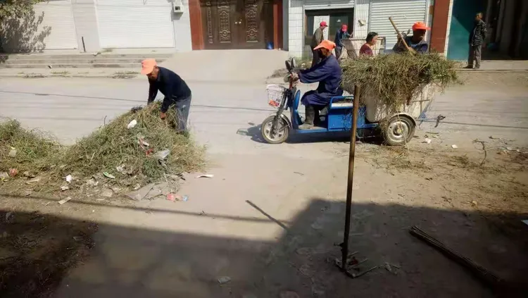 为进一步改善农村人居环境——冀南新区各乡镇环境卫生整治持续进行中
