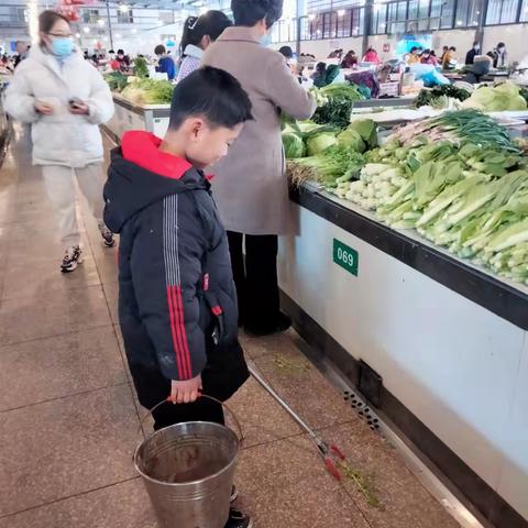 遵守社会公德，维护公共卫生——象山县外国语学校404班史时代