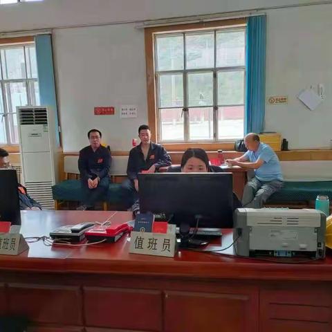 武威南供电车间迅速行动起来落实集团公司“6.21”电视电话会议精神