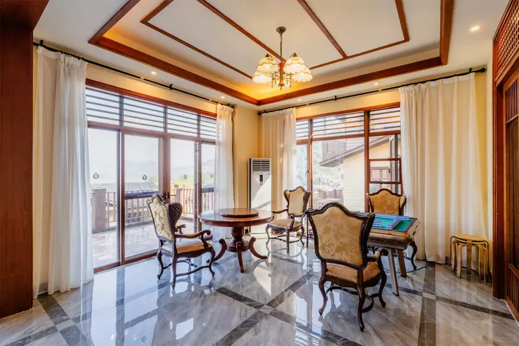 山顶棉兰风情5房9床泳池温泉别墅