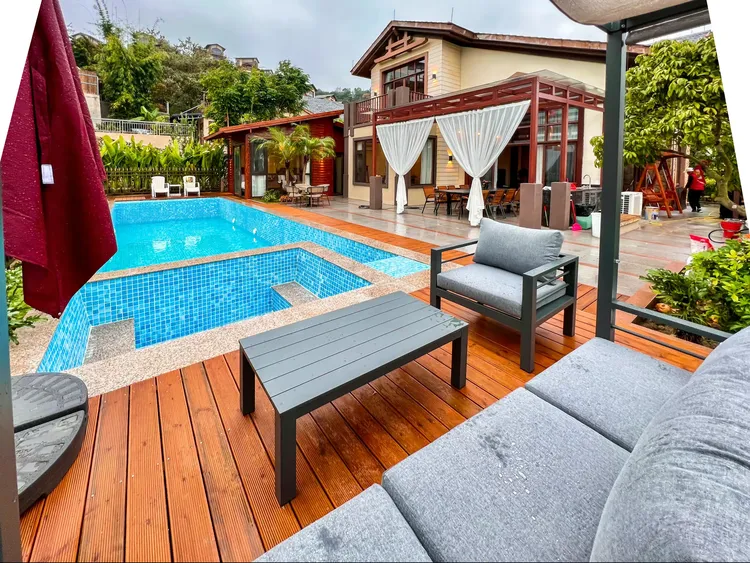 巴厘岛5房7床大泳池温泉十按摩恒温池别墅