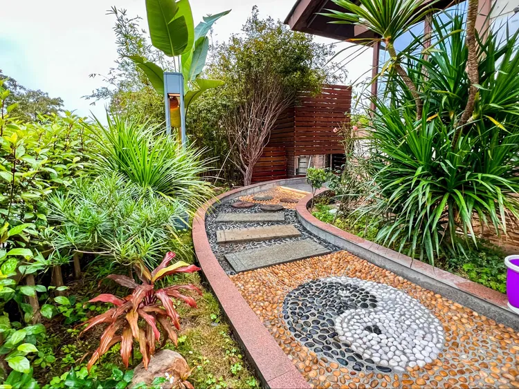 巴厘岛5房7床大泳池温泉十按摩恒温池别墅