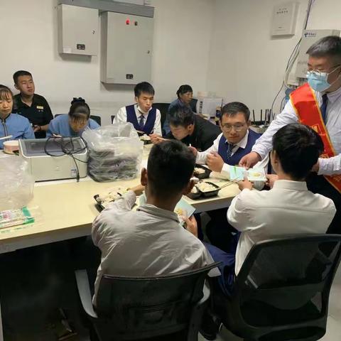 昆明分行营业部开展金融知识普及月活动——走进企业