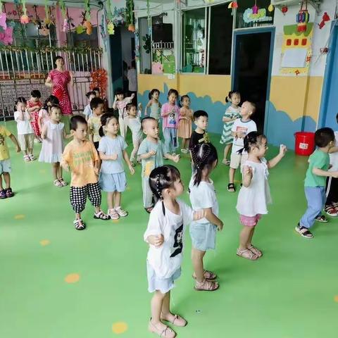 在幼儿园的快乐生活