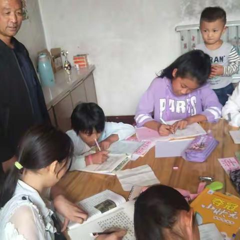 朱集镇大徐小学协作互助学习小组