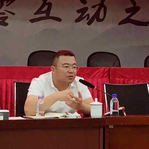 【杜艳】学习研讨提思想  建言献策做表率