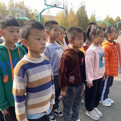 回顾总结，展望未来——五图街道小学二年级三班