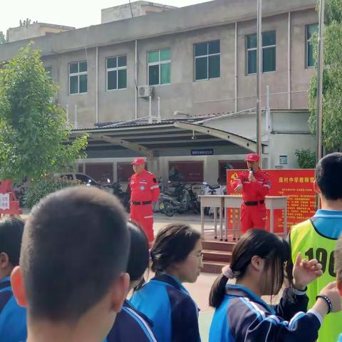 防溺水安全教育，我们一刻不放松——洛阳神龙救援队走进庞村中学