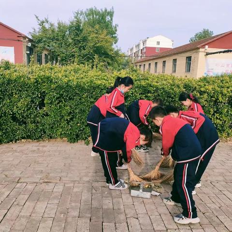 “小手拉大手，共创文明城”满西小学系列活动