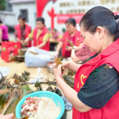 "粽情端午，与爱同行"临川区巾帼志愿者协会走进颐福苑养老服务中心