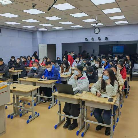 专家引领明方向 悉心指导促成长-德州云天职教教学成果奖的选题、培育与申报培训