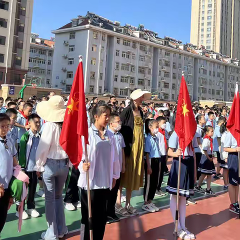 青春秀双语，扬帆再起航 ——奎文区明德学校第五届双语节暨第六届读书节闭幕式