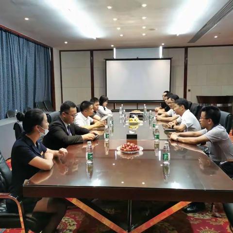 【五比五晒】县领导陈华伟赴泉州拜访乡贤 促金玛康养山庄项目签约落地