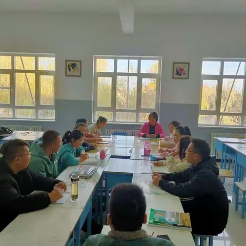 落实“双减”工作，我们在行动。——记三十八团学校政史地教研组活动