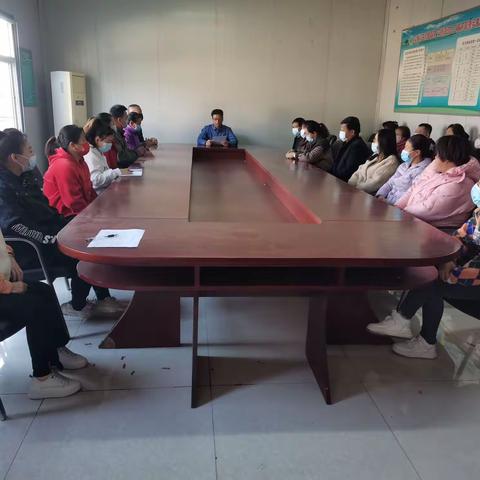 黄碾镇王庄社区春草集贸市场开展2022年“119”消防宣传月系列活动