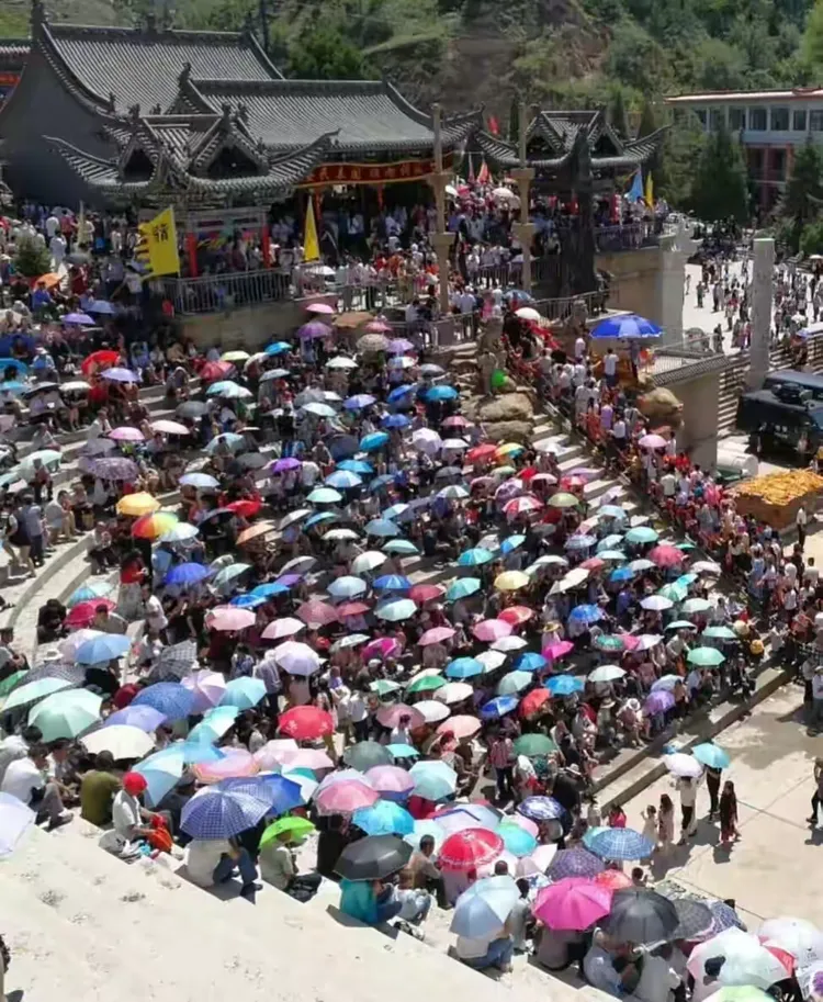 带你黑龙潭逛庙会