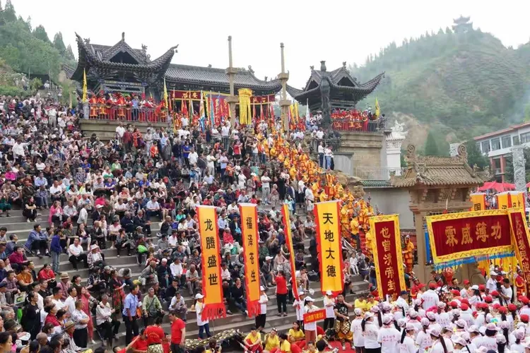 带你黑龙潭逛庙会