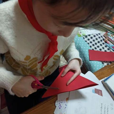 【我与春天有个约会】—滨城区第二实验小学四年级一班立春主题活动