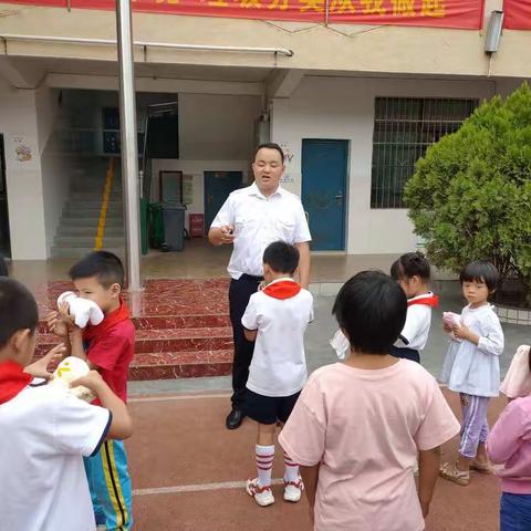 安全无小事责任重于泰山                     ------记大坡小学消防演习