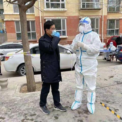 城东区司法局林家崖司法所积极参加全员核酸检测工作