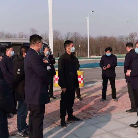 李东岭县长莅临郑阜高铁鄢陵站调研重点项目建设工作
