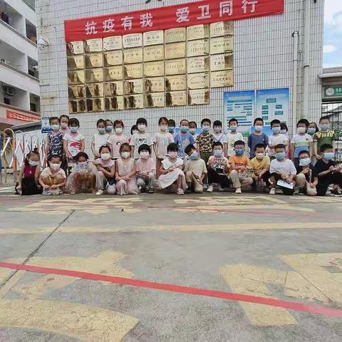 小学，我们来啦！—南市中心幼儿园槐堂园区大班参观小学活动