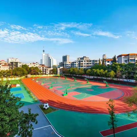 阳光体育强体魄 英姿飒爽展风采  ——萍乡六中阳光体育风采掠影