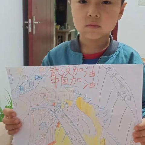 科学防护，贡献力量——濮阳市第二实验小学一（4）班董青尧的“宅生活”