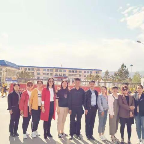 送教促交流    互助共成长