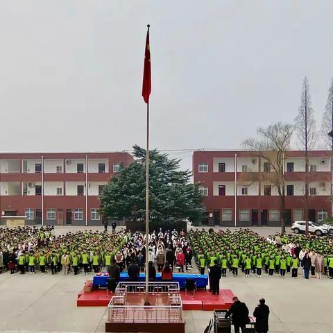 栉风沐雨孕育桃李，弦歌不辍再续华章——五头三中22-23学年第一学期期末表彰大会暨开学典礼