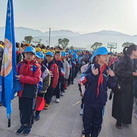 2023.3.6湖岭小王子庄园                  四一班