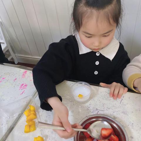 《布丁，布丁》