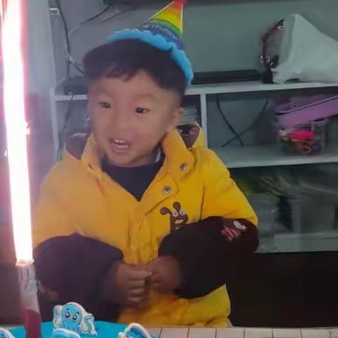 亲爱的小男孩——《宋磊小朋友生日快乐！》