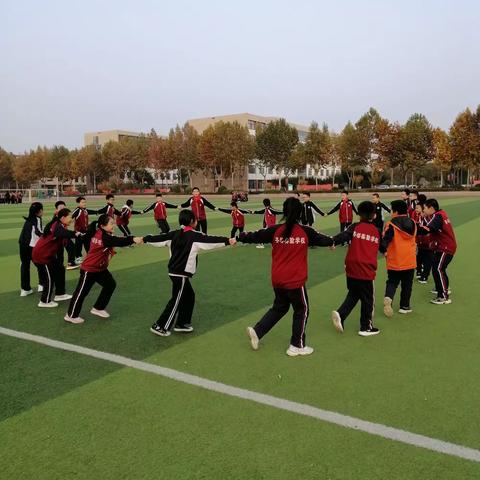 昌乐齐都实验学校——四年级四班丰富多彩的学习生活