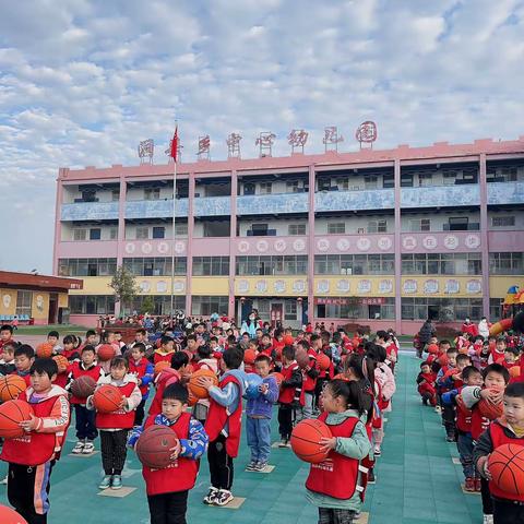 涧头乡中心幼儿园2022年————大二班第十周精彩日常🌈