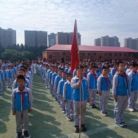 喜迎二十大 争做好队员——兖州区实验小学教育集团白衣堂小学举行第二批新队员入队仪式