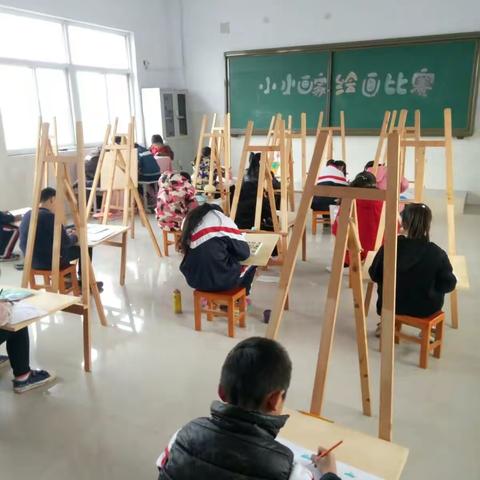 长庆路小学少年宫活动绘画室风采