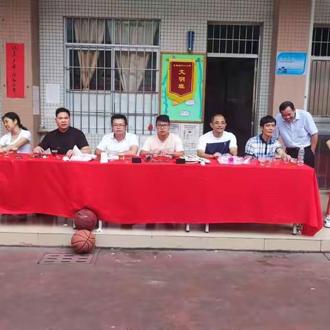 激情篮球，巅峰对决——记龙湾镇中心小学2022年春学生篮球赛决赛