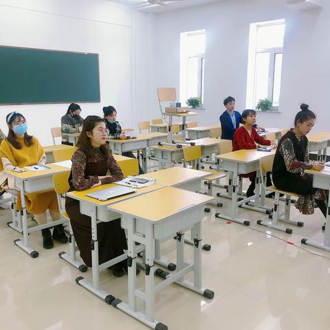 稳步前行，潜心钻研——2019-2020学年度第二学期辽阳光华中学班级研讨会