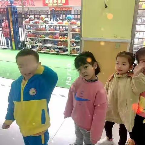 金鹰幼儿园 快乐星辰班