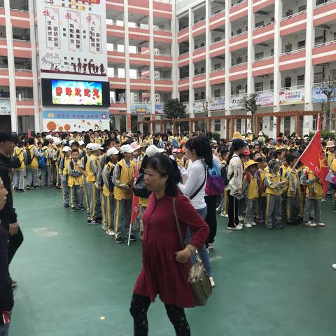 防灾减灾树意识 消防安全记心间——2019年海口市秀峰实验学校防灾减灾研学活动