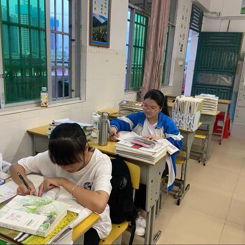 时光旅程——纪念最好的高三(5)班