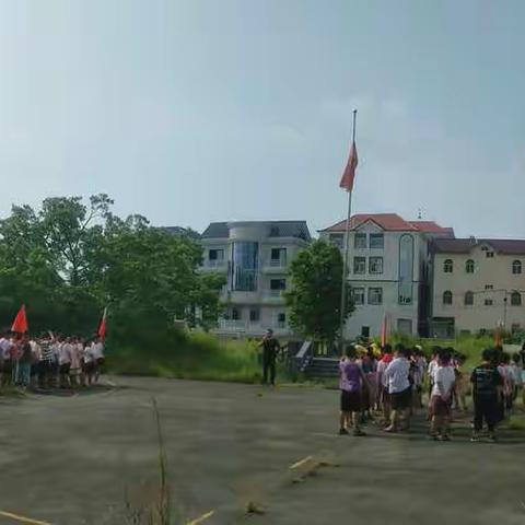 我们的升旗仪式