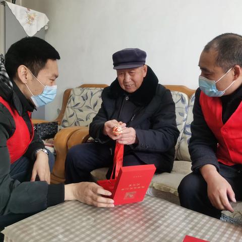 认领微心愿 争做圆梦人——竞秀民政开展“圆梦群众微心愿 品质服务党旗红”活动