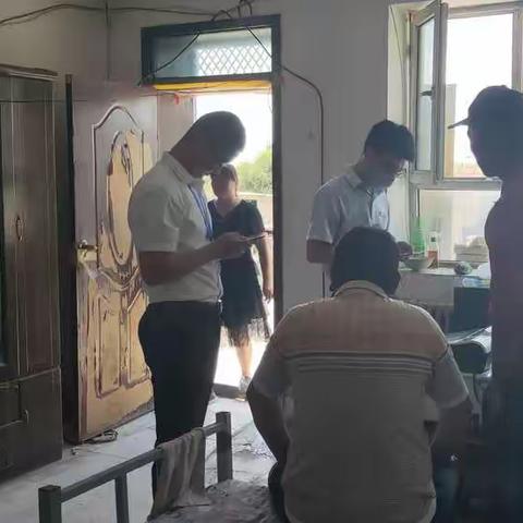 青春因磨砺而出彩，人生因奋斗而升华