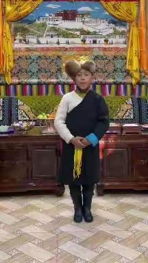 区二小学生们带来的新春祝福