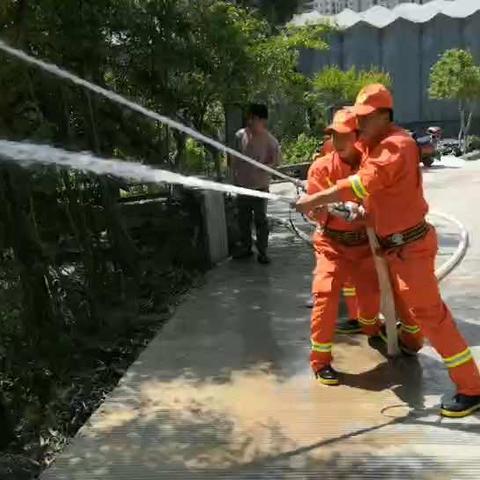 赤城街道消防站组织社区志愿消防队开展业务技能培训