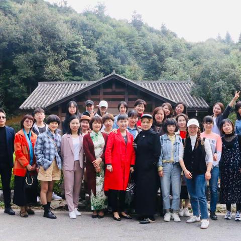 【倾听秋语 随心秋游】 记溁湾路小学教师秋游活动